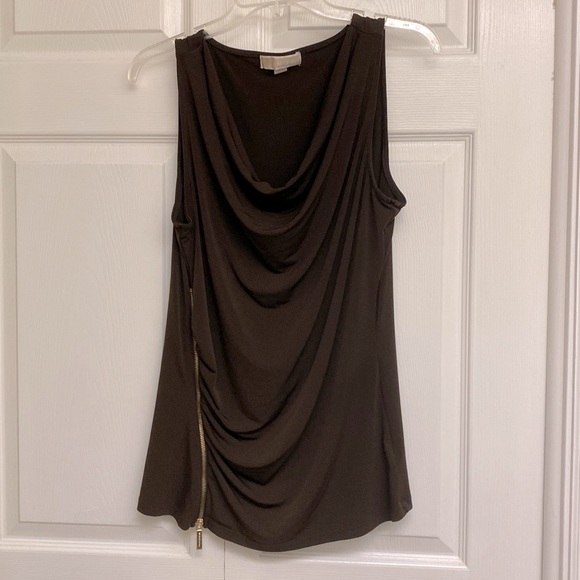 Bundle brown Michael Kors top with gold side zipper and bar III sheer white top. - Picture 2 of 8